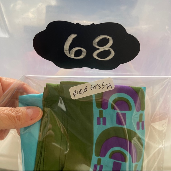 Turquoise green purple scarf no tags feels like silk or silk blend vintage - Picture 7 of 7